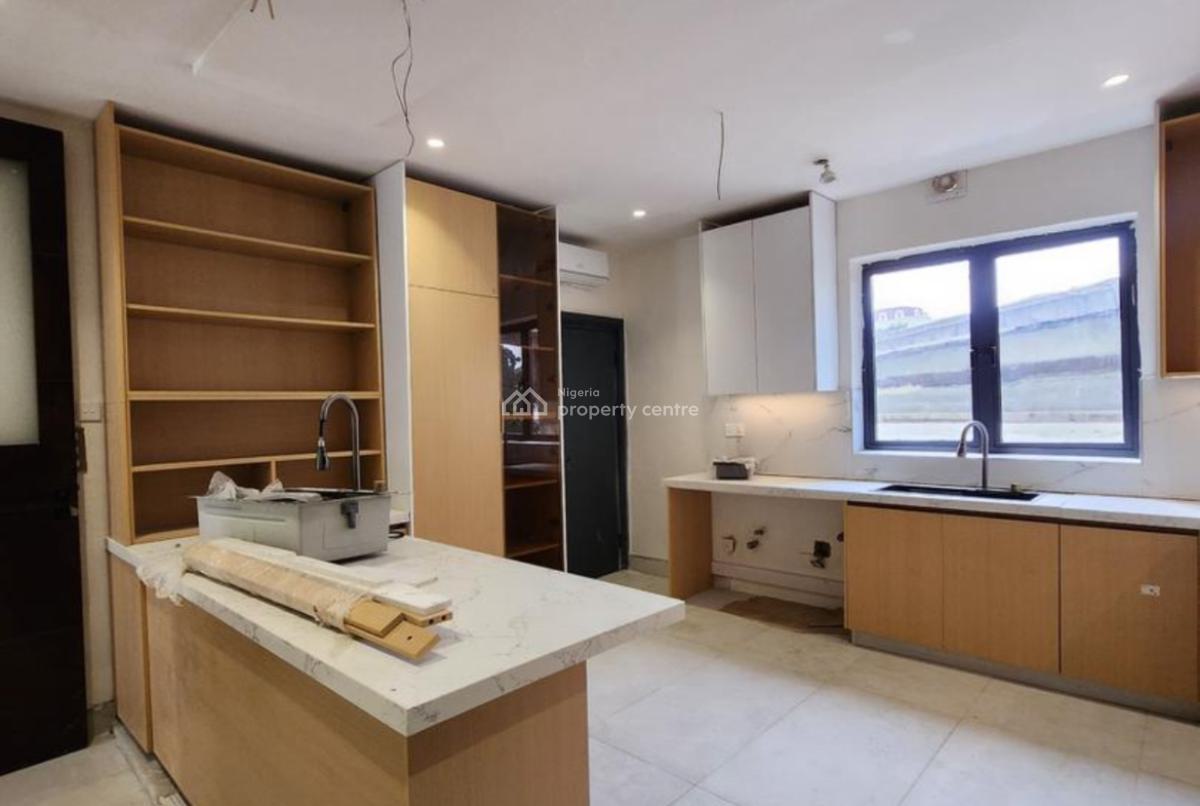 Brand New 4-bedroom Apartment with One (1) Bq, Ikoyi, Lagos, Flat / Apartment for Rent