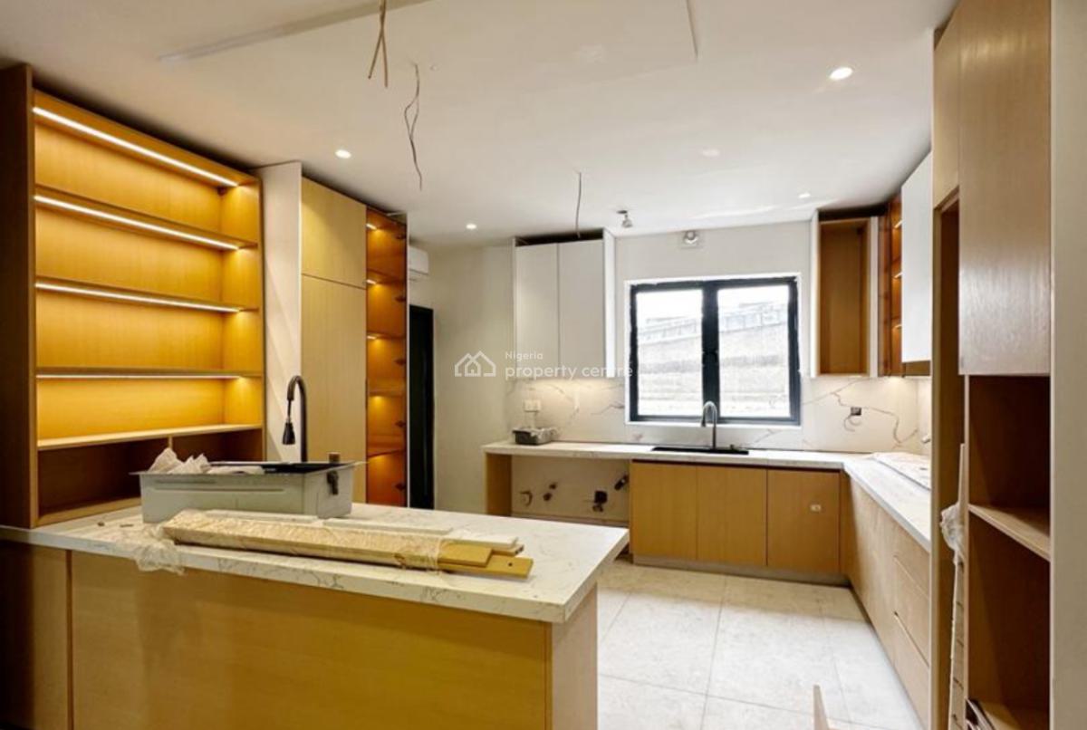 Brand New 4-bedroom Apartment with One (1) Bq, Ikoyi, Lagos, Flat / Apartment for Rent