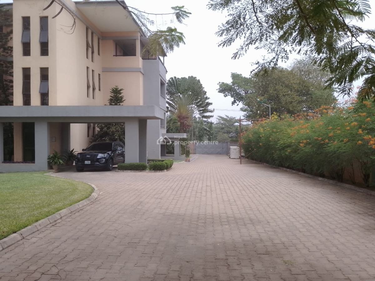 a Block of 3nos. 3bedrooms, 4nos. 1bedroom and 5nos. 2-bedrooms, Katampe Main, Katampe (main), Katampe, Abuja, Block of Flats for Sale