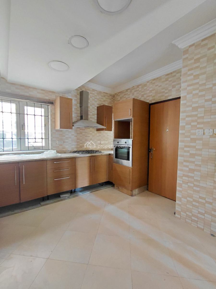 5 Bedroom Duplex with Bq, Self- Compound, Lekki Phase 1, Lekki, Lagos, Detached Duplex for Rent