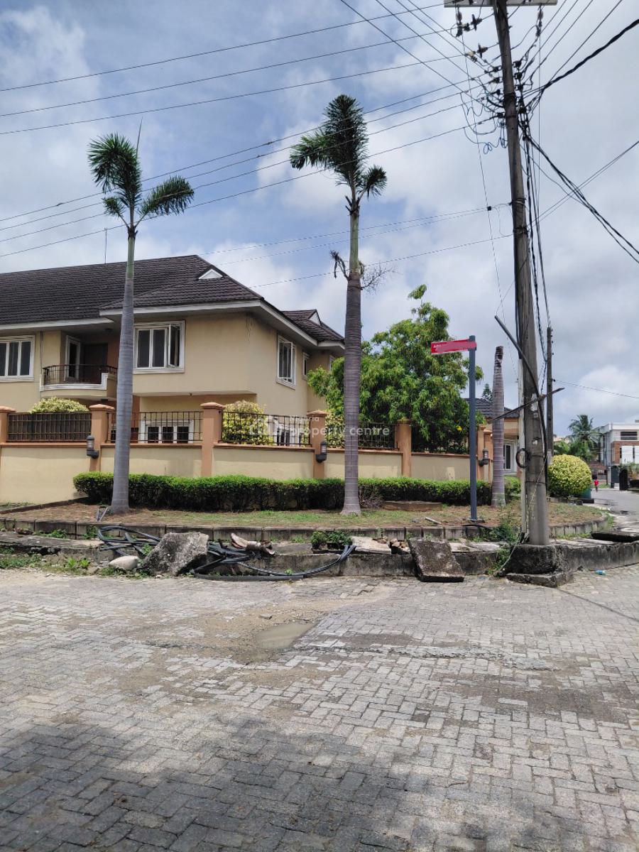 5 Bedroom Duplex with Bq, Self- Compound, Lekki Phase 1, Lekki, Lagos, Detached Duplex for Rent