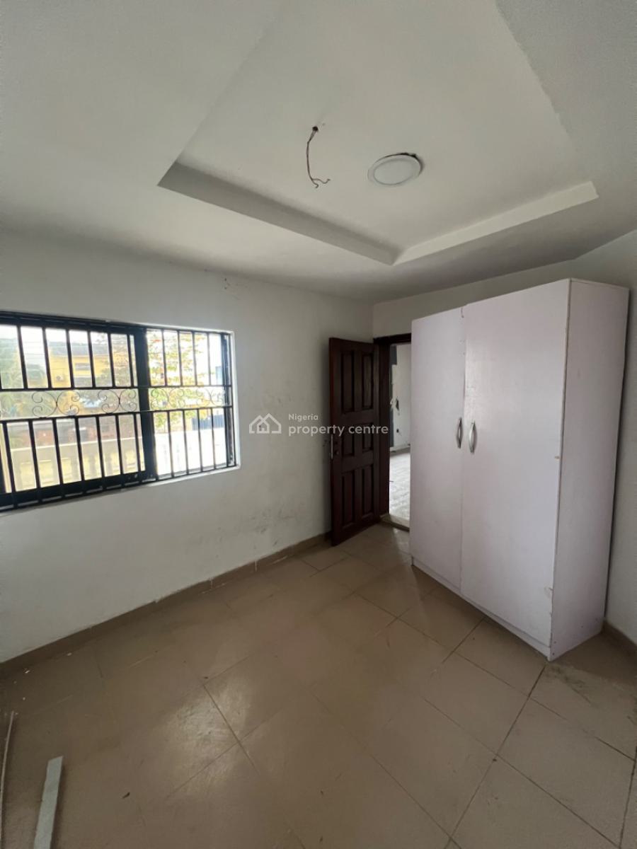 Miniflat with an Open Plan Kitchen and Personal Prepaid Meter, Off Admiralty Road, Lekki Phase 1, Lekki, Lagos, Mini Flat (room and Parlour) for Rent