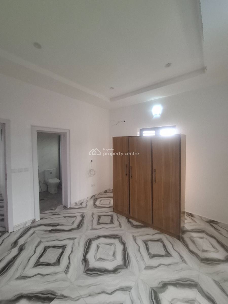 Greenwich Estate at Kosofe on Very Massive 2 Bedroom Apartment Upstair, Kosofe, Lagos, Flat / Apartment for Rent