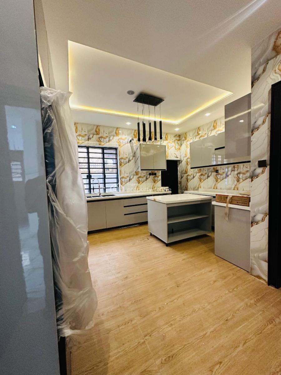 Spaciously 5 Bedroom Detached Duplex with Bq & Swimming Pool, Gbagada, Lagos, Detached Duplex for Sale