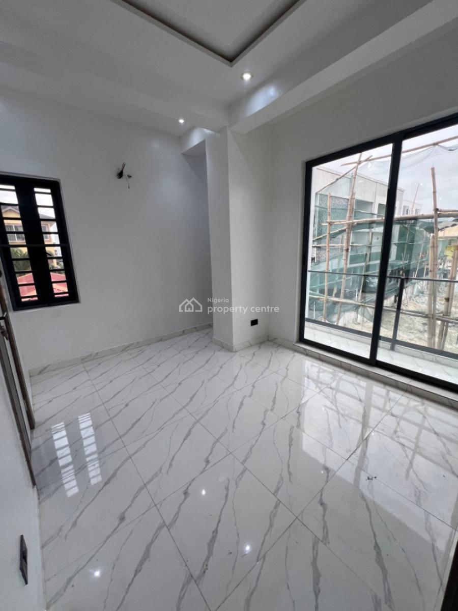 2 Bedroom Flat, Lekki Phase 1, Lekki, Lagos, Flat / Apartment for Sale