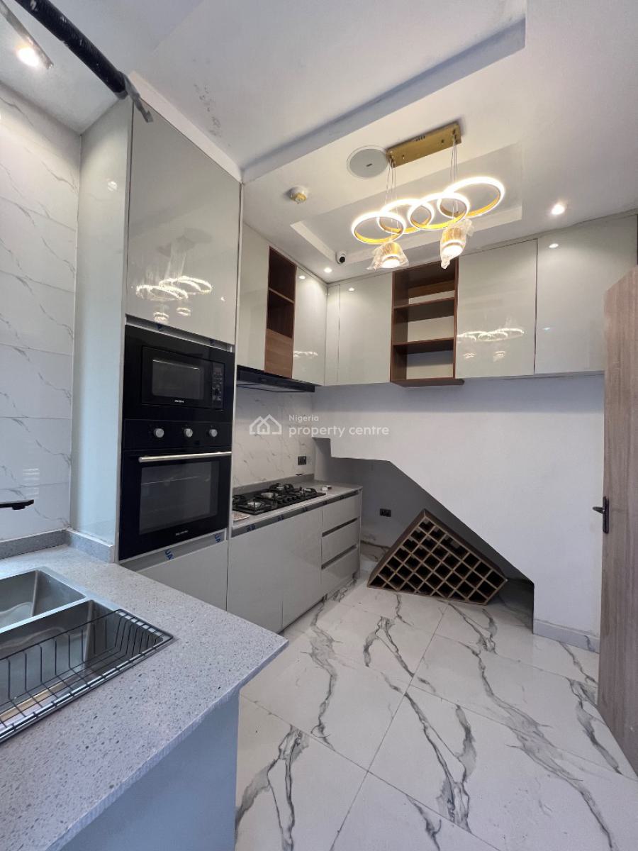 Luxury 4 Bedroom Terrace with Amazing Facilities, Osapa London, Osapa, Lekki, Lagos, Terraced Duplex for Sale