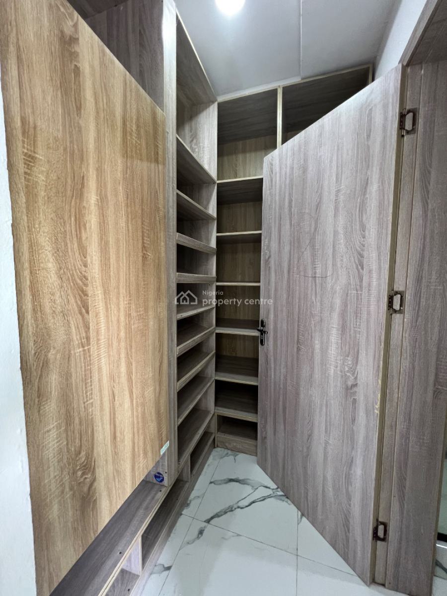 Luxury 4 Bedroom Terrace with Amazing Facilities, Osapa London, Osapa, Lekki, Lagos, Terraced Duplex for Sale