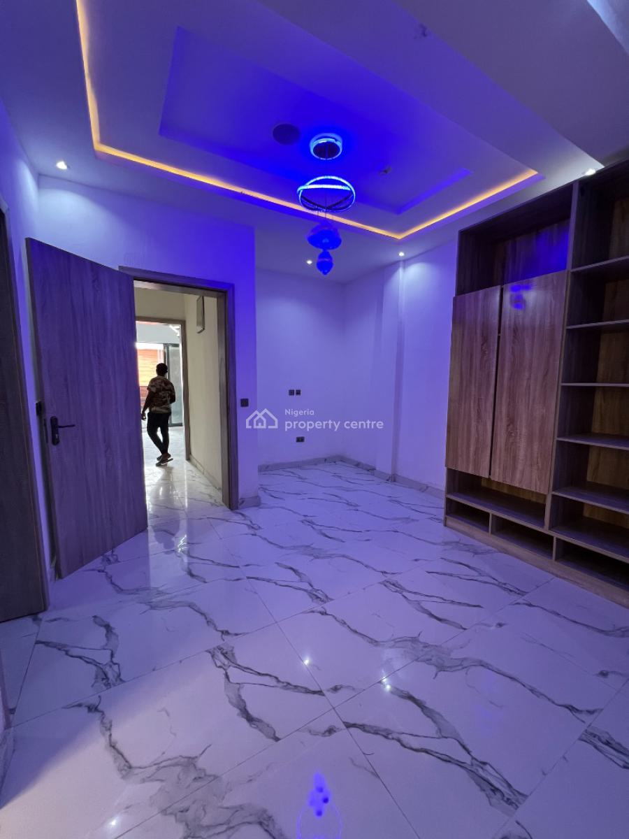Luxury 4 Bedroom Terrace with Amazing Facilities, Osapa London, Osapa, Lekki, Lagos, Terraced Duplex for Sale