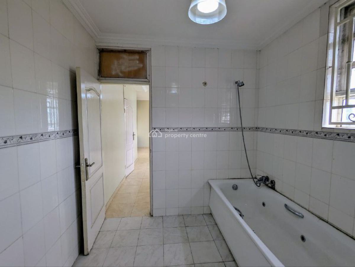 Very Spacious 5 Bedroom Detached Duplex with Great Accessibility, Emmanuel Achukwu Street, Before Abraham Adesanya Bus-stop, Ajah, Lagos, Detached Duplex for Sale