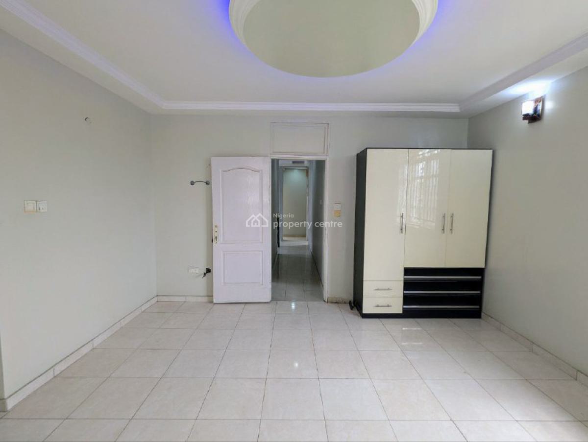 Very Spacious 5 Bedroom Detached Duplex with Great Accessibility, Emmanuel Achukwu Street, Before Abraham Adesanya Bus-stop, Ajah, Lagos, Detached Duplex for Sale
