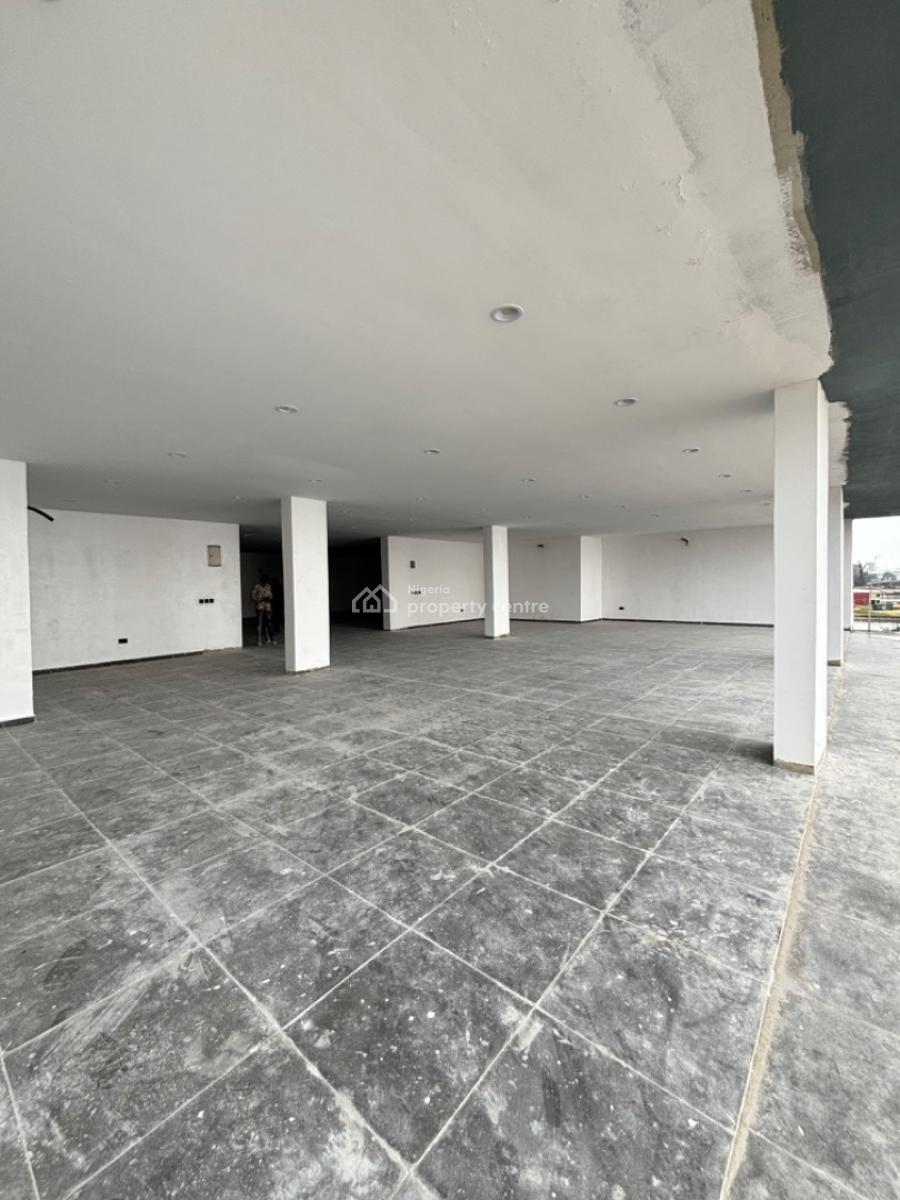 248sqm Water Front Shop Space Available, Lekki Phase 1, Lekki, Lagos, Plaza / Complex / Mall for Rent