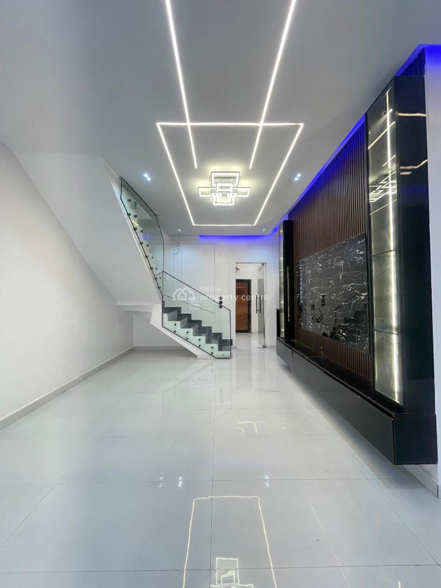Exquisitely Luxury 4 Bedroom Semi-detached with Bq, Ajah, Lagos, Semi-detached Duplex for Sale