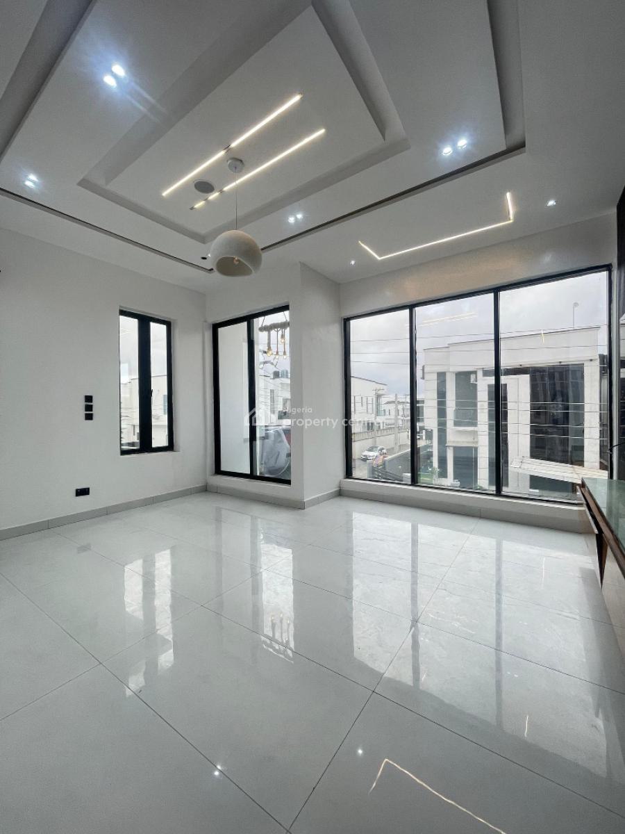 Exquisitely Luxury 4 Bedroom Semi-detached with Bq, Ajah, Lagos, Semi-detached Duplex for Sale