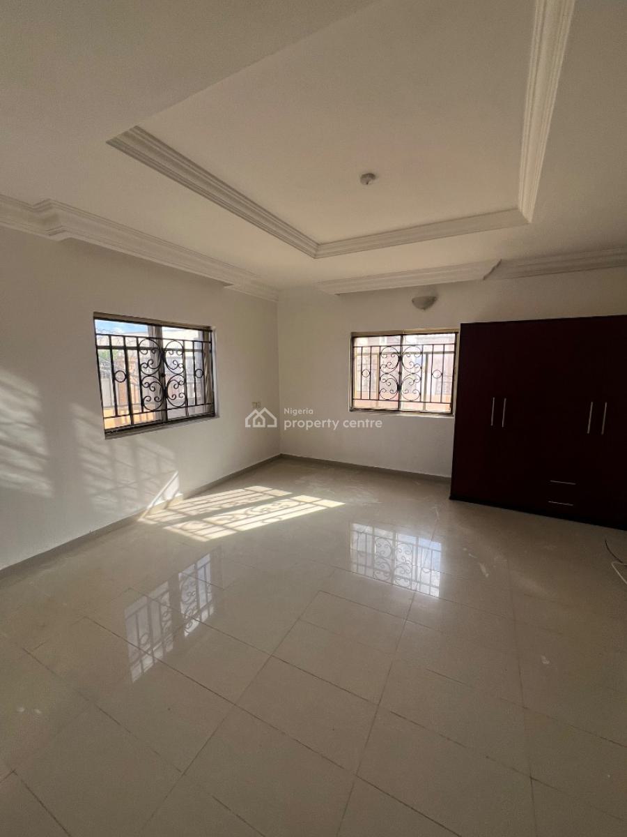 Standard 3 Bedroom Bungalow Alone in The Compound with Gate, Inside an Estate Along Cedarcrest Hospital Road Apo, Apo, Abuja, Flat / Apartment for Rent