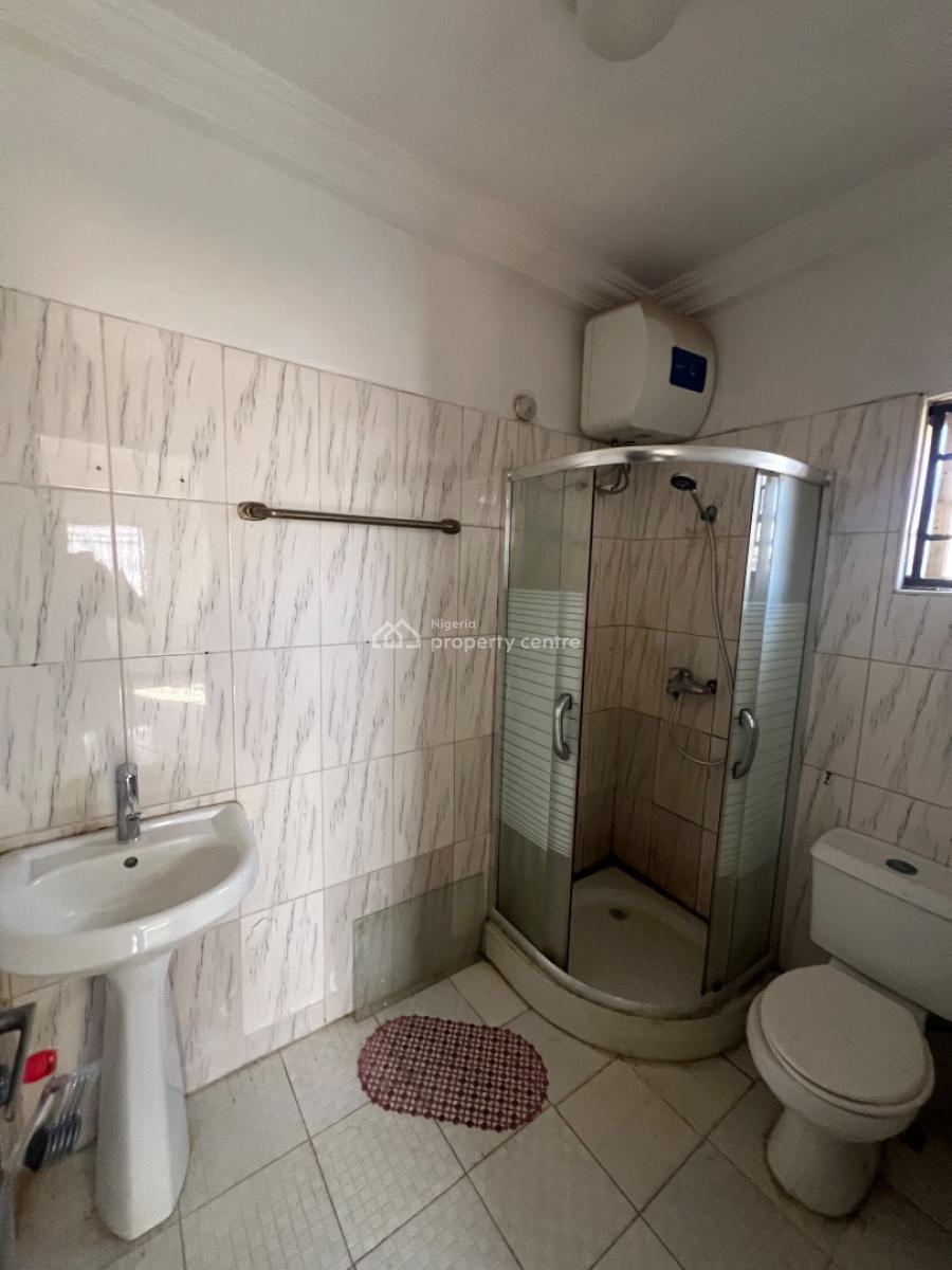 Standard 3 Bedroom Bungalow Alone in The Compound with Gate, Inside an Estate Along Cedarcrest Hospital Road Apo, Apo, Abuja, Flat / Apartment for Rent