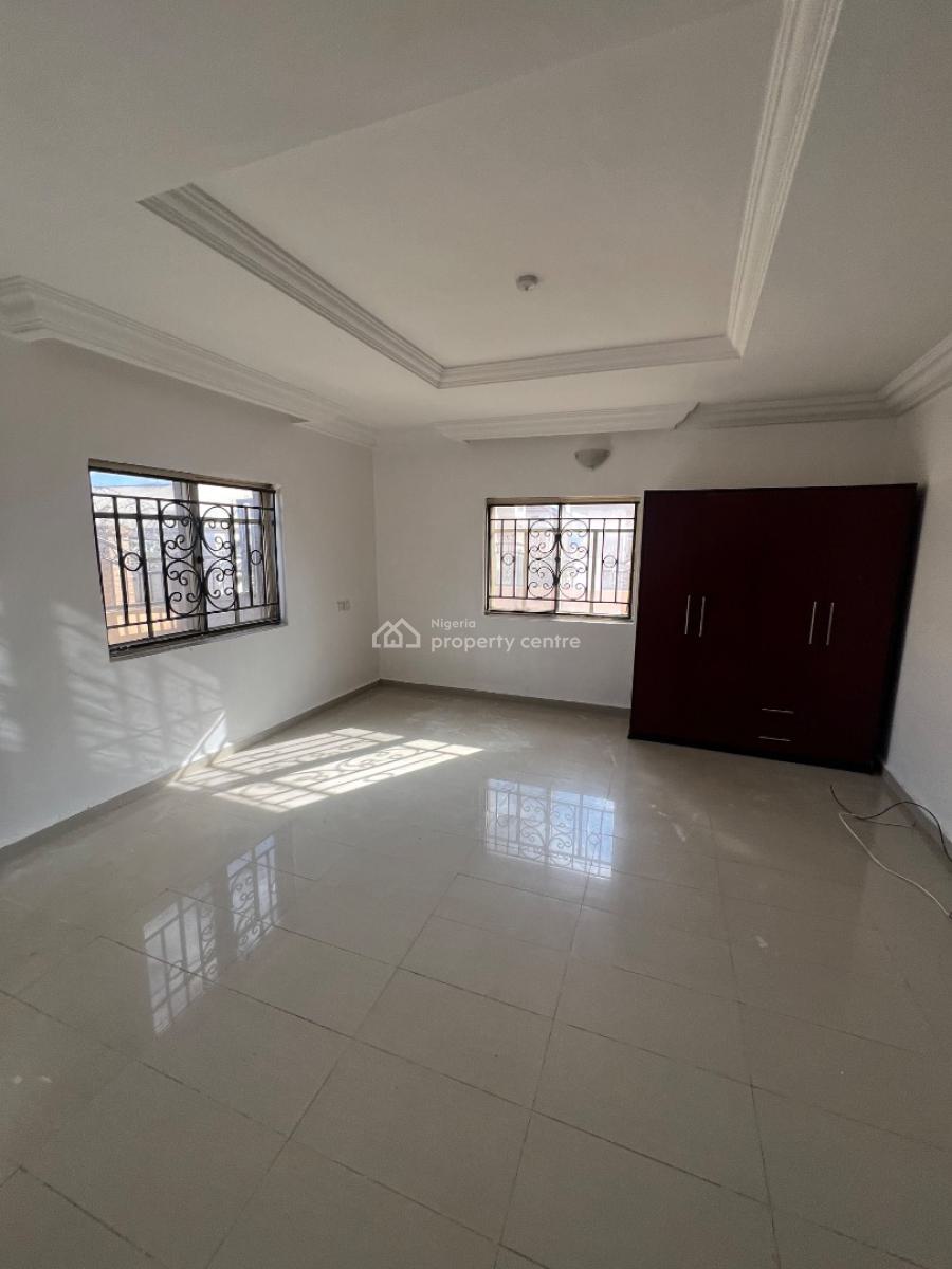 Standard 3 Bedroom Bungalow Alone in The Compound with Gate, Inside an Estate Along Cedarcrest Hospital Road Apo, Apo, Abuja, Flat / Apartment for Rent