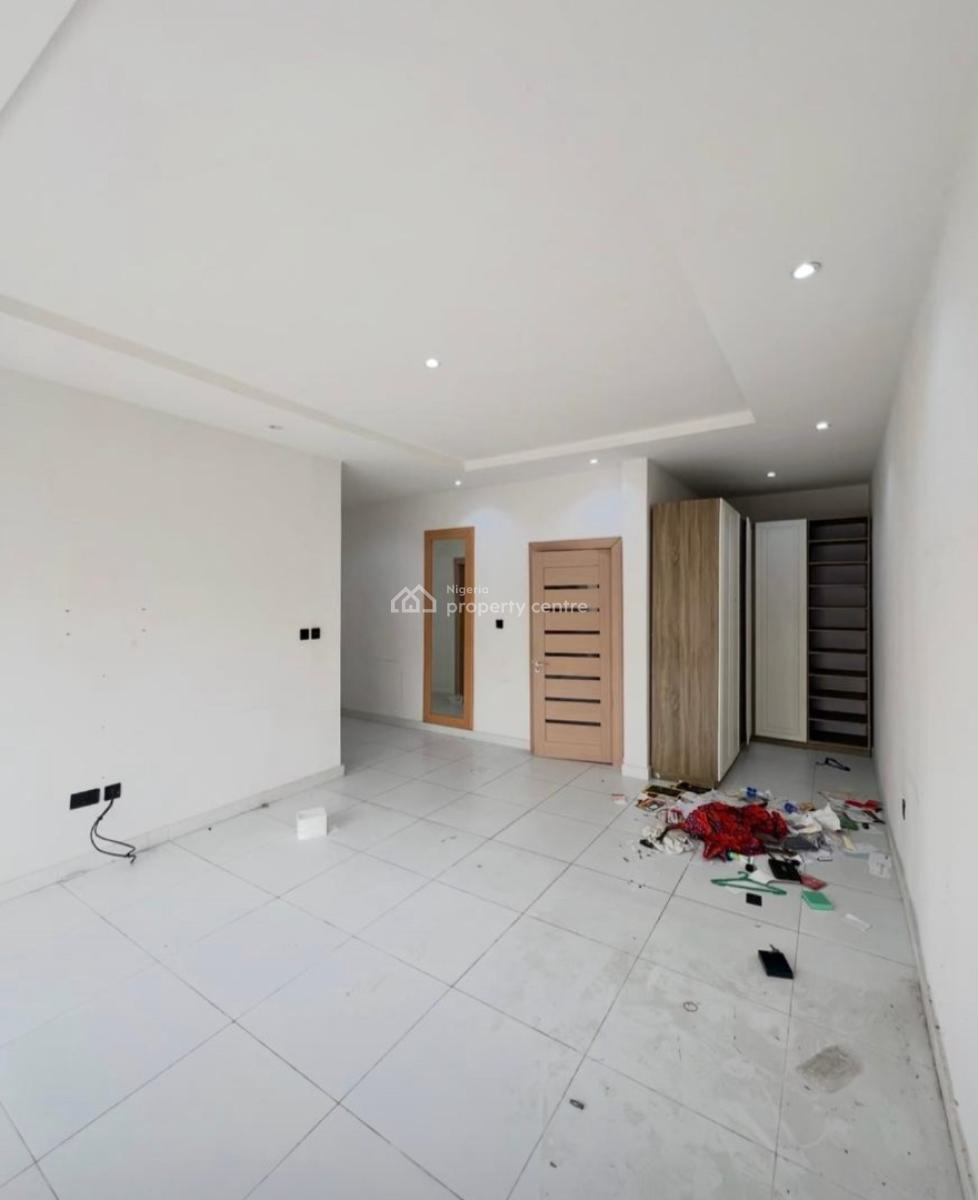 Beautiful 4-bedroom Terrace with Bq, Lekki Phase 1, Lekki, Lagos, Terraced Duplex for Rent