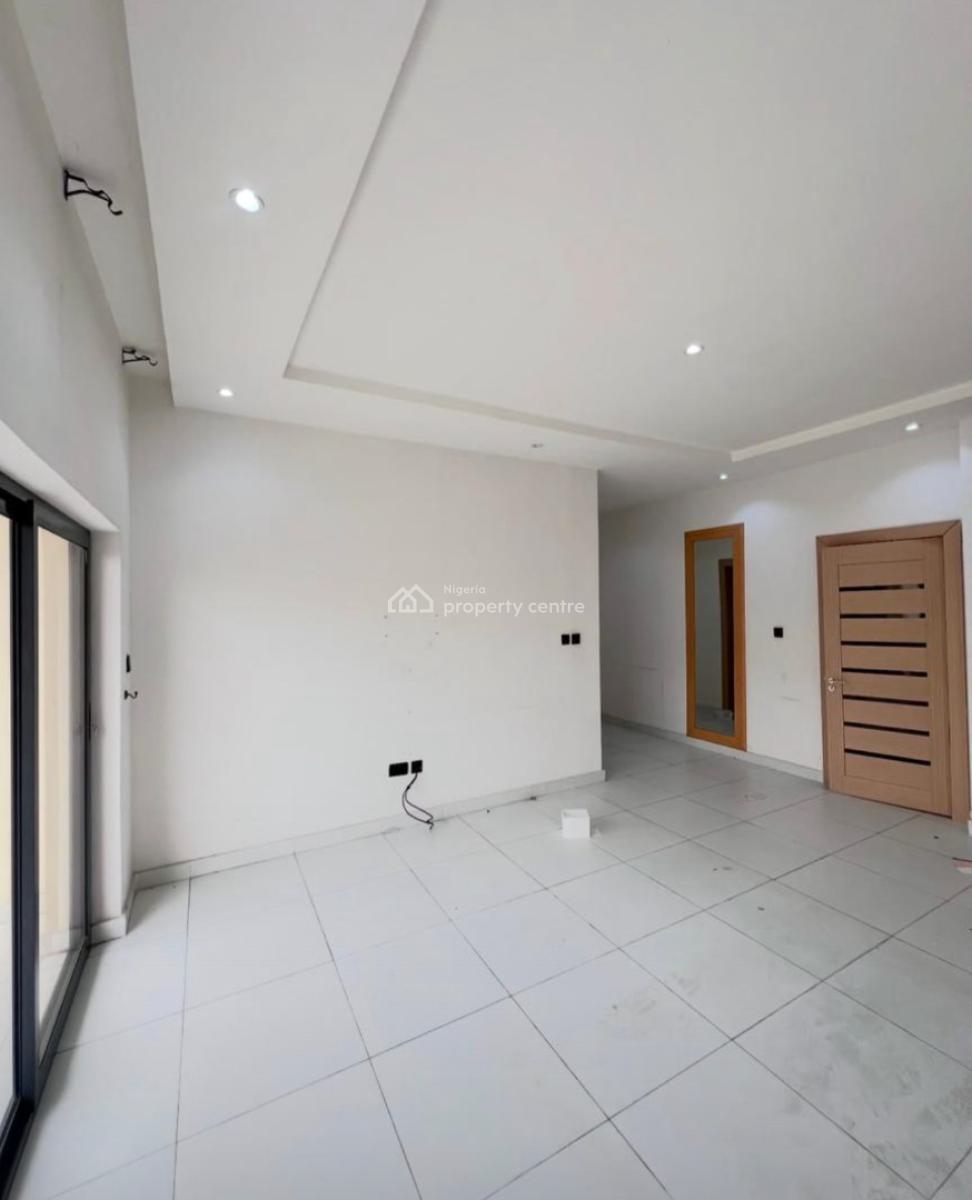 Beautiful 4-bedroom Terrace with Bq, Lekki Phase 1, Lekki, Lagos, Terraced Duplex for Rent