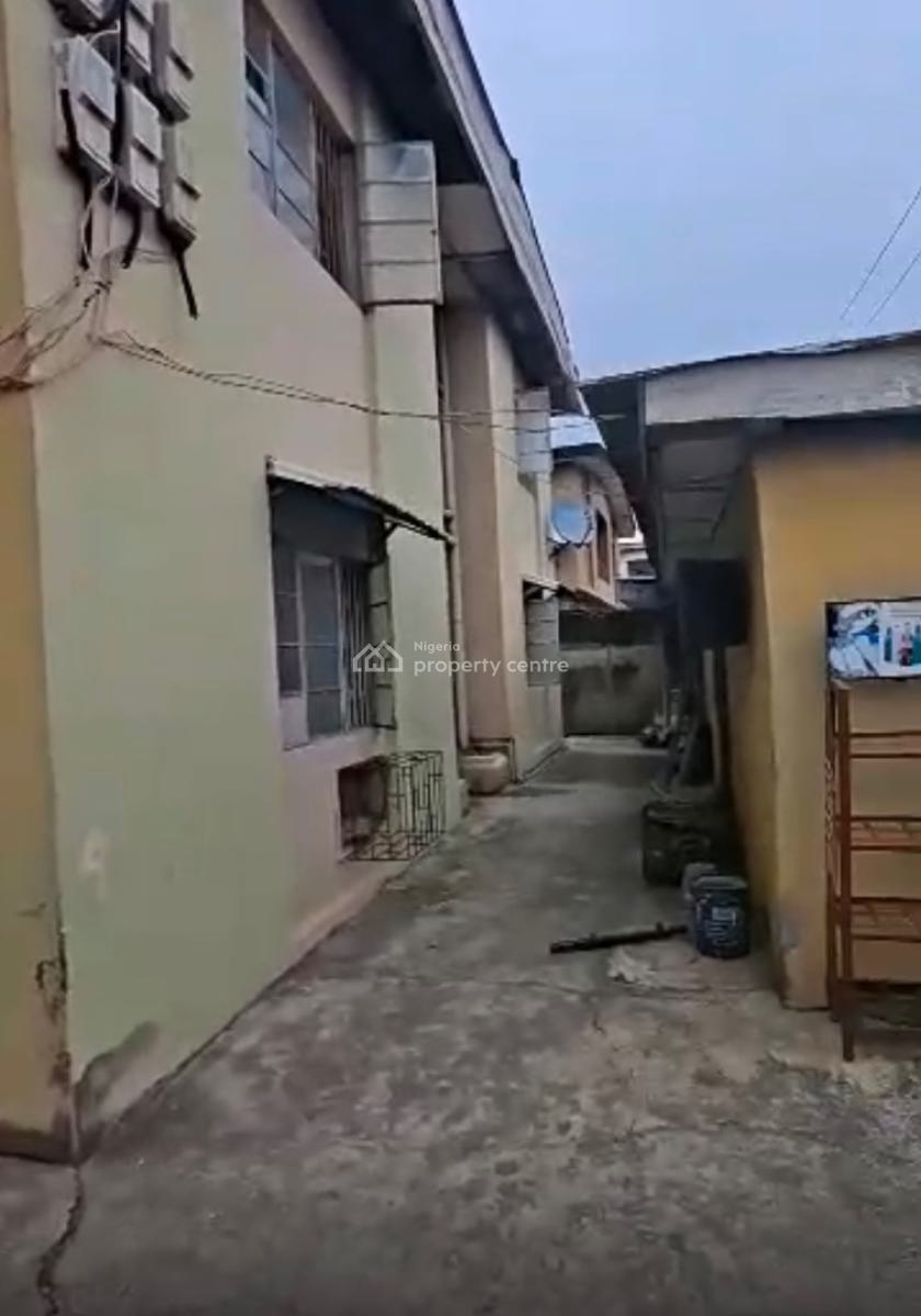Solid Well Maintained 4 Unit of 3 Bedroom Apartment, Ago Palace, Isolo, Lagos, Block of Flats for Sale