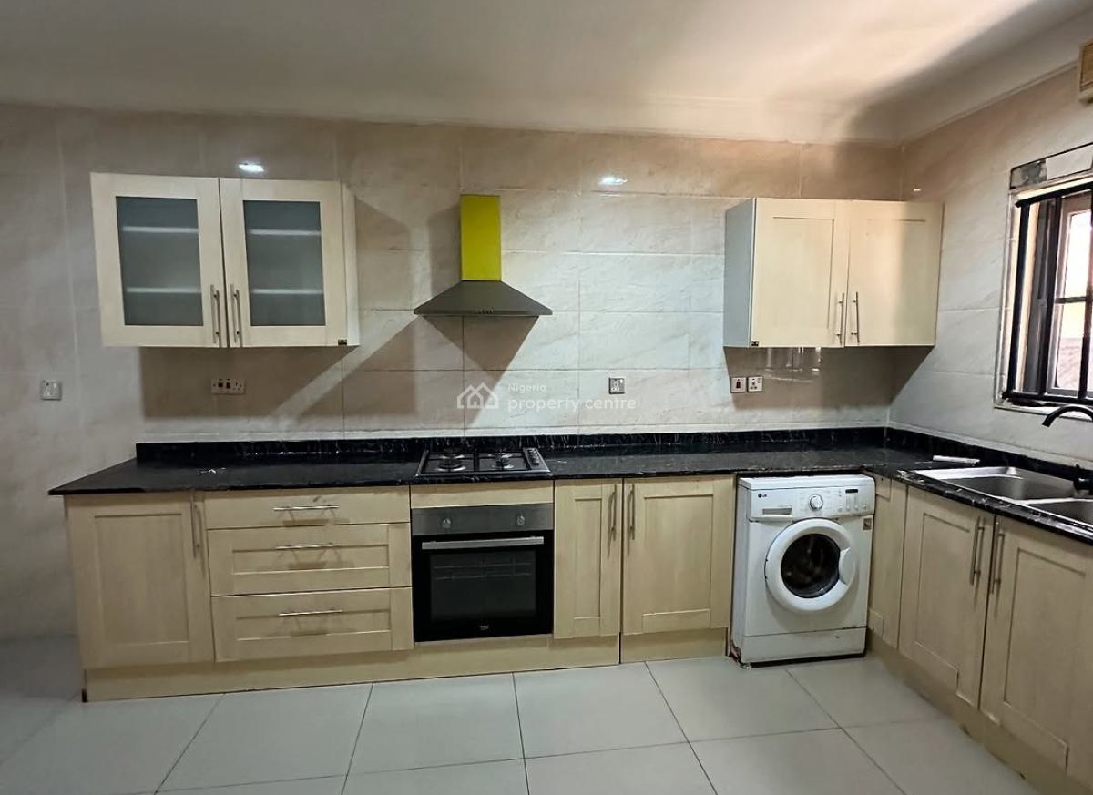 Spacious 4-bedroom Terrace with Bq, Chevron Alternative Drive, Lekki, Lagos, Terraced Duplex for Rent