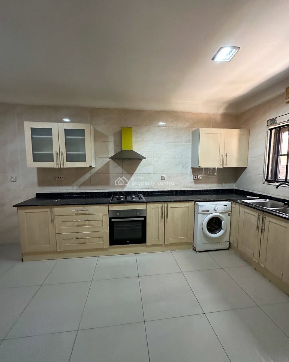 Spacious 4-bedroom Terrace with Bq, Chevron Alternative Drive, Lekki, Lagos, Terraced Duplex for Rent