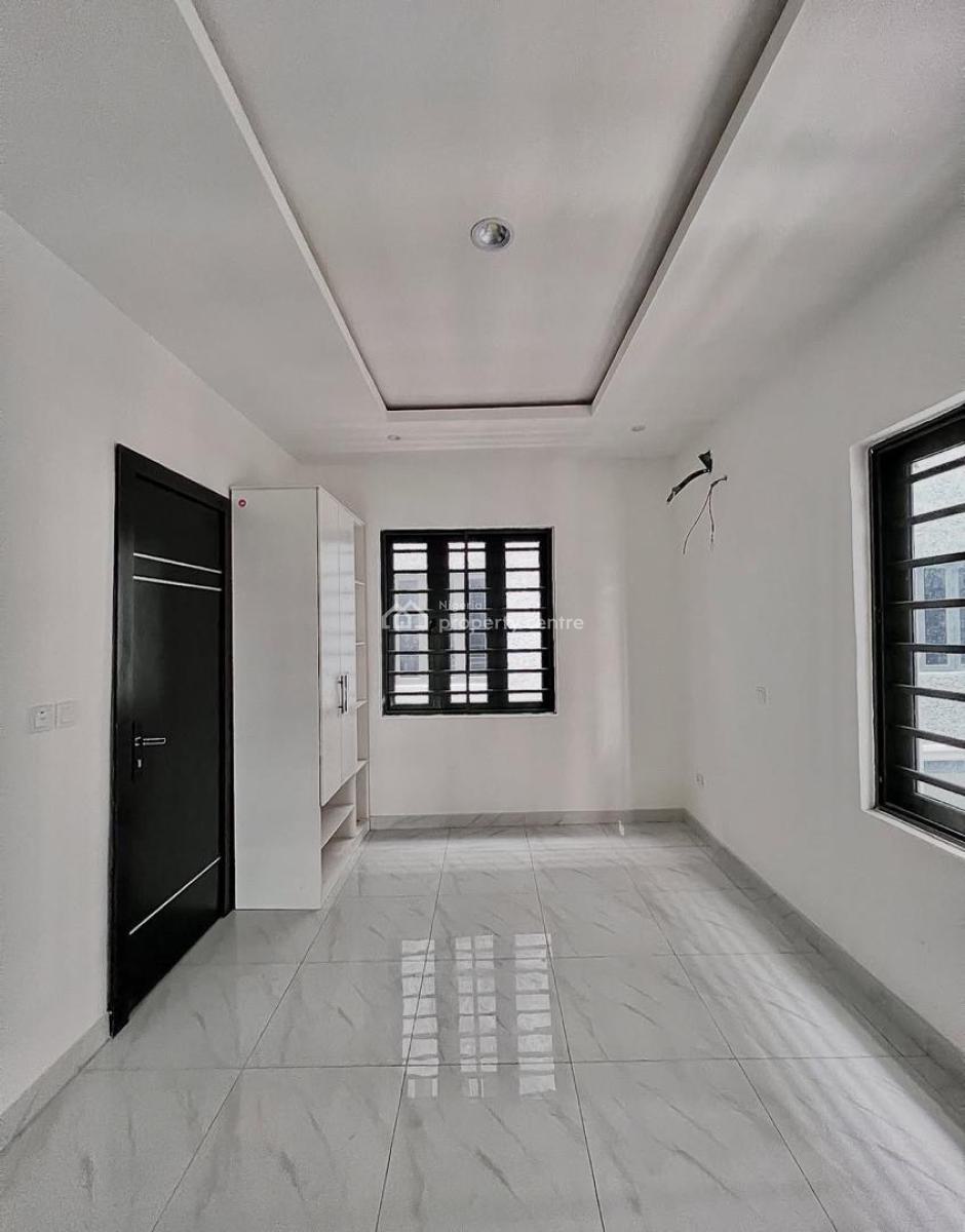 5 Bedroom Fully Detached Duplex with Bq, Lekki Phase 1, Lekki, Lagos, Detached Duplex for Sale