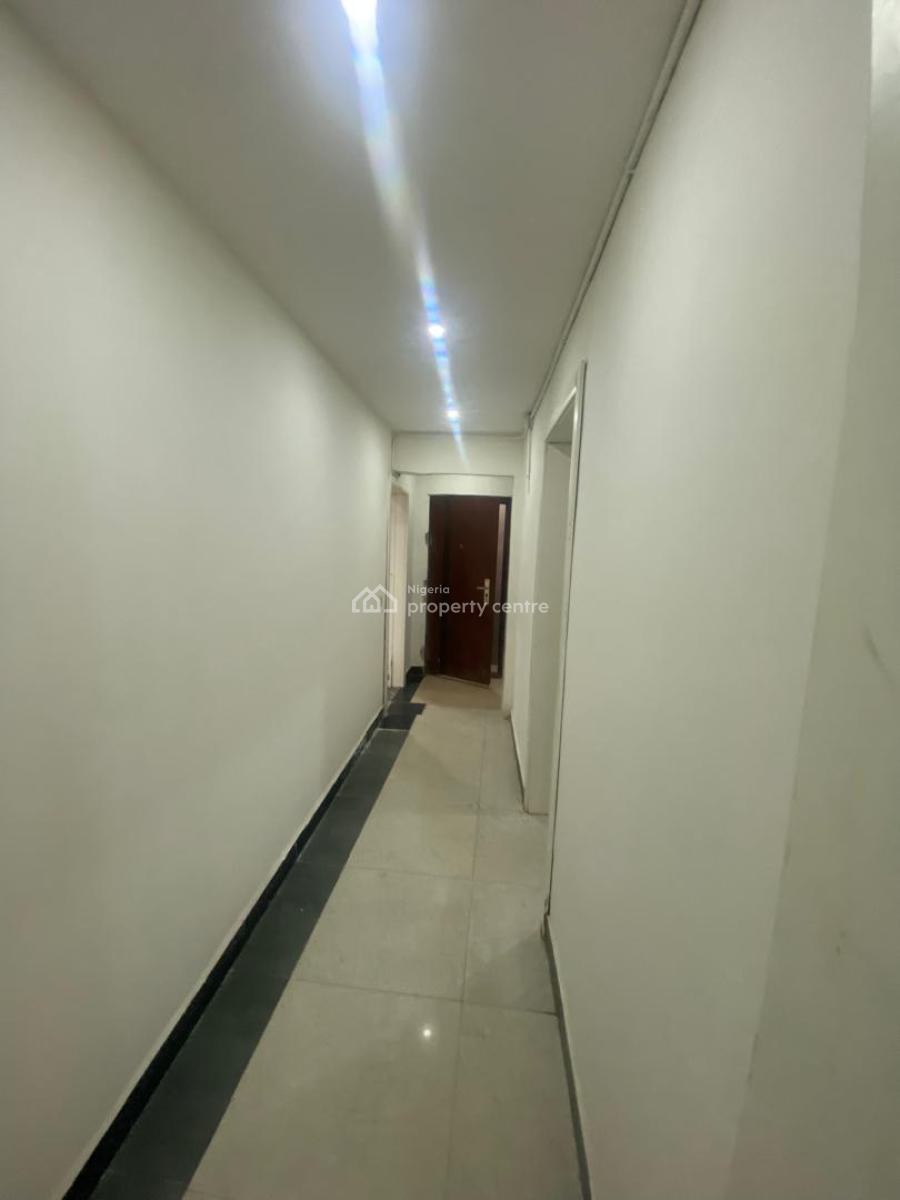 Newly Revamped Self Serviced 2 Bedroom Office Space in Lekki Phase 1, Off Hakeem Dickson Lekki Phase 1, Lekki Phase 1, Lekki, Lagos, Flat / Apartment for Rent