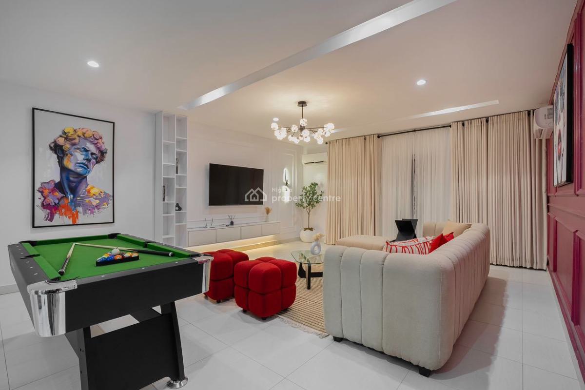 Luxury 2 Bedroom Apartment with Swimming Pool and Snooker Board, Lekki, Lekki Phase 1, Lekki, Lagos, Flat / Apartment Short Let