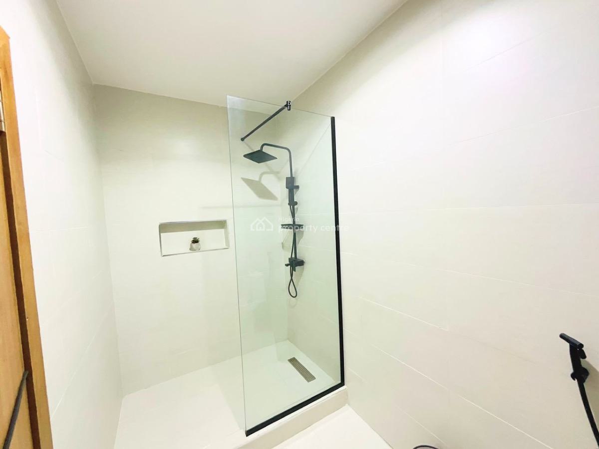 Luxury 2 Bedroom Apartment with Swimming Pool and Snooker Board, Lekki, Lekki Phase 1, Lekki, Lagos, Flat / Apartment Short Let