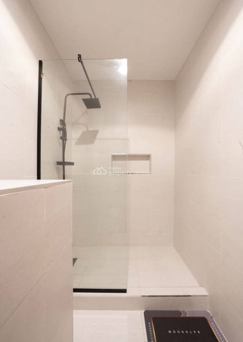 Luxury 2 Bedroom Apartment with Swimming Pool and Snooker Board, Lekki, Lekki Phase 1, Lekki, Lagos, Flat / Apartment Short Let