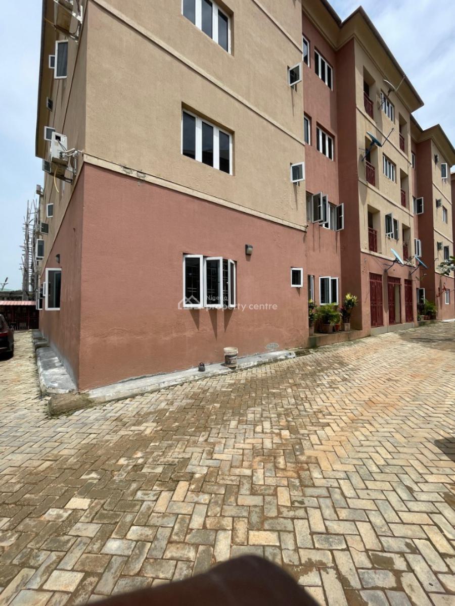 Luxury 3bedroom Flat in a Serene Environment, Jahi Main, Jahi, Abuja, Flat / Apartment for Rent