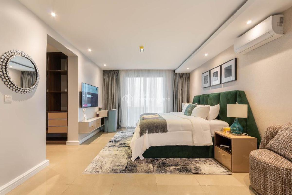Luxury 2 Bedroom Apartment with Swimming Pool, Gym and Ps5, Periwinkle Estate, Lekki Phase 1, Lekki, Lagos, Flat / Apartment Short Let