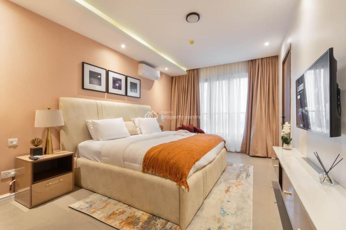 Luxury 2 Bedroom Apartment with Swimming Pool, Gym and Ps5, Periwinkle Estate, Lekki Phase 1, Lekki, Lagos, Flat / Apartment Short Let
