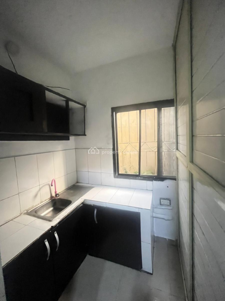 Spacious Self Contain, Osapa London, Lekki, Lagos, Self Contain (single Rooms) for Rent