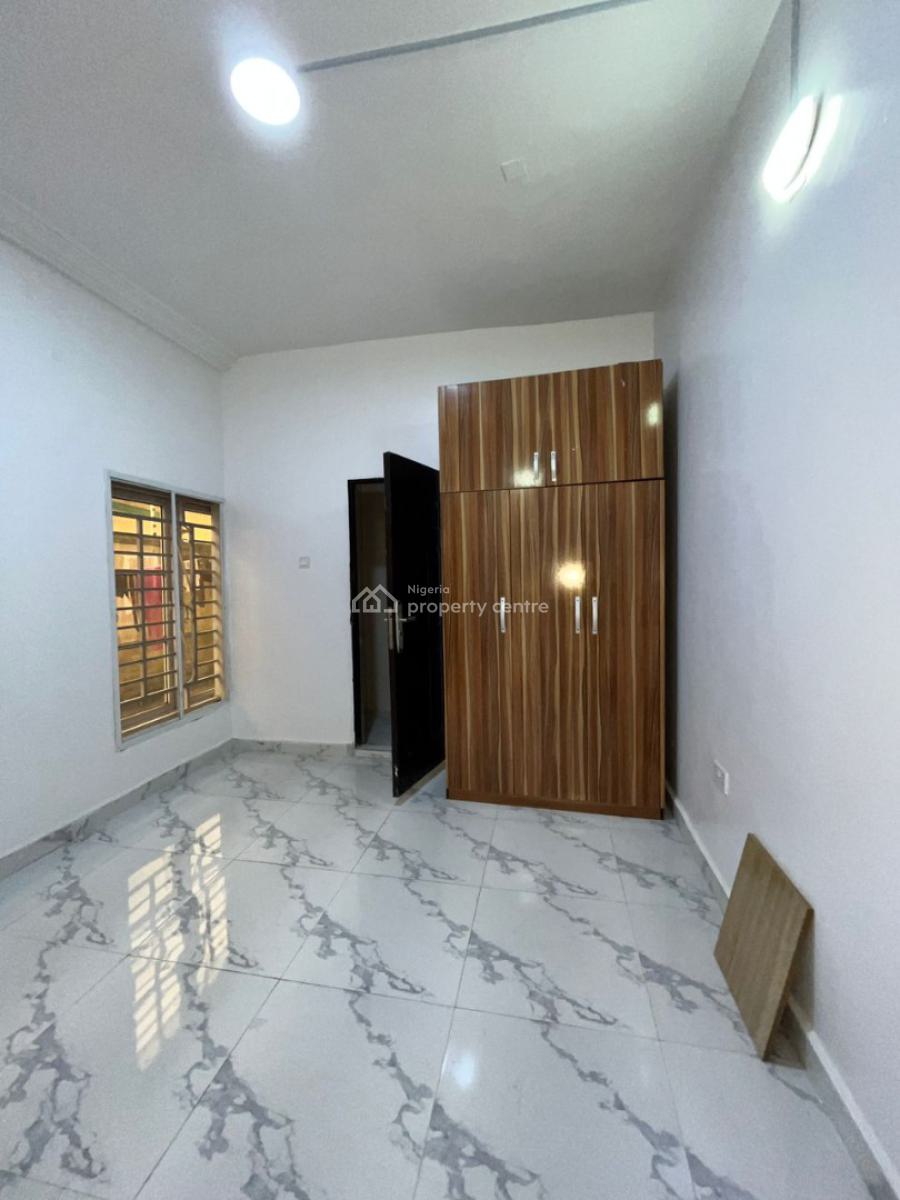 2 Bedroom Apartment, Lekki Phase I, Lekki, Lagos, Flat / Apartment for Rent