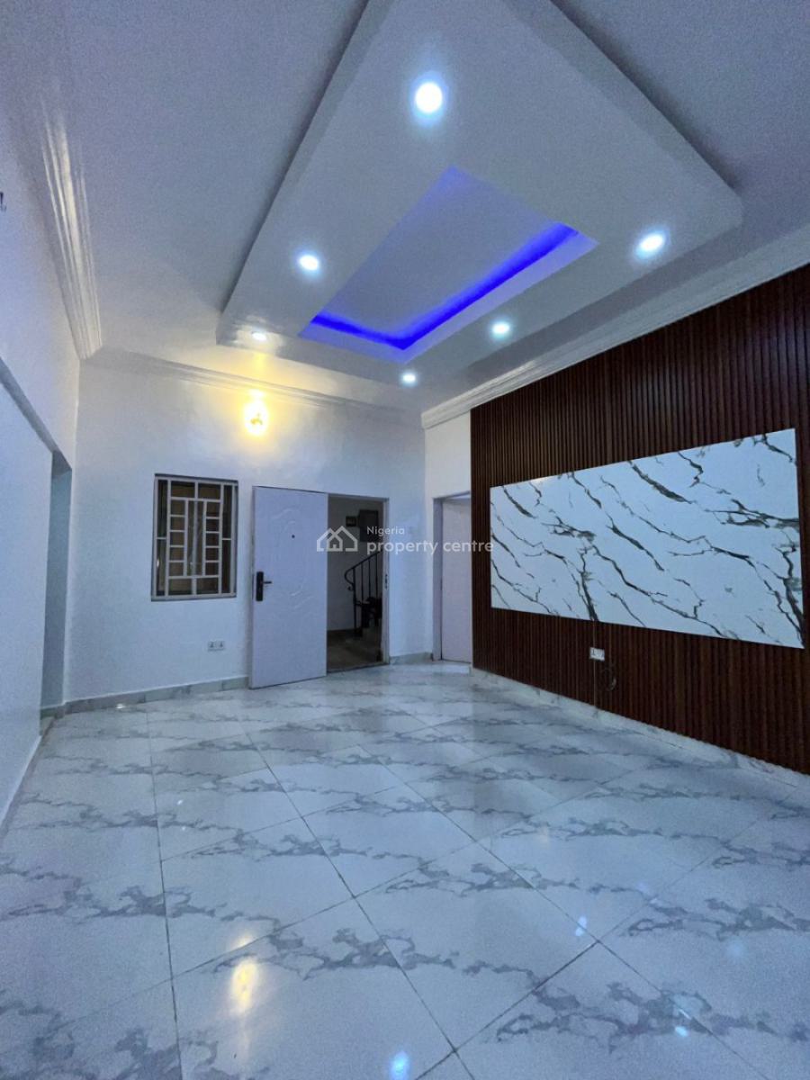 2 Bedroom Apartment, Lekki Phase I, Lekki, Lagos, Flat / Apartment for Rent
