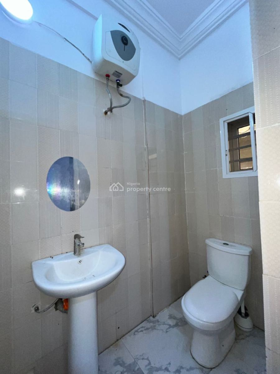 2 Bedroom Apartment, Lekki Phase I, Lekki, Lagos, Flat / Apartment for Rent