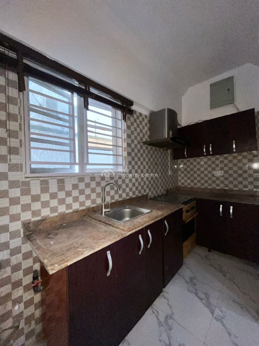 2 Bedroom Apartment, Lekki Phase I, Lekki, Lagos, Flat / Apartment for Rent