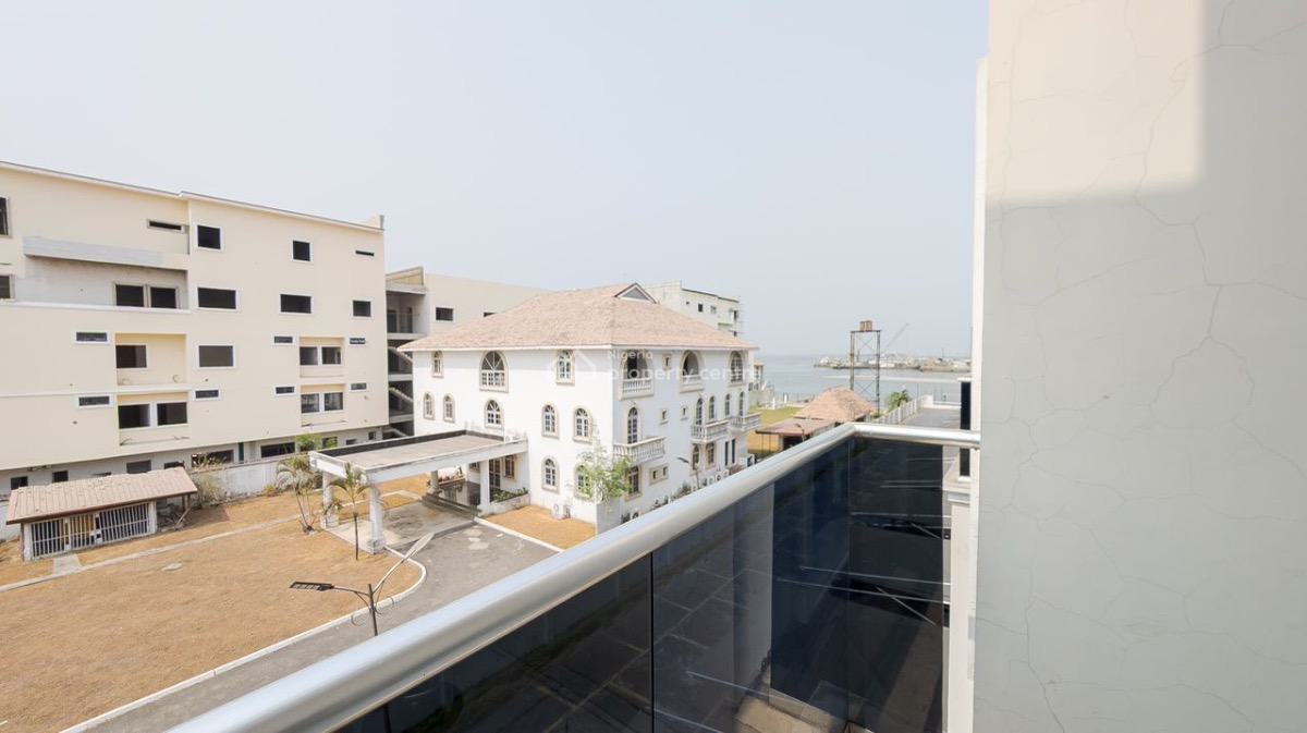 Luxurious Waterfront 4 Bedroom Terrace with Swimming Pool,gym, Snooker, Amusa 4 Lekki Phase 1, Lekki Phase 1, Lekki, Lagos, Flat / Apartment Short Let
