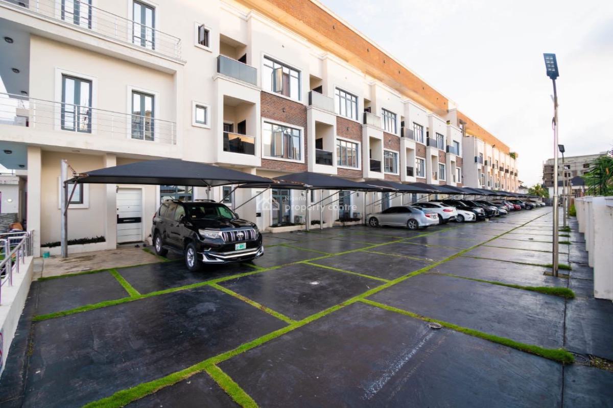 Luxurious Waterfront 4 Bedroom Terrace with Swimming Pool,gym, Snooker, Amusa 4 Lekki Phase 1, Lekki Phase 1, Lekki, Lagos, Flat / Apartment Short Let