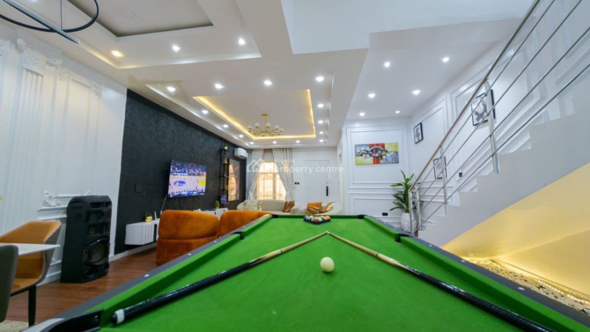 Luxurious Waterfront 4 Bedroom Terrace with Swimming Pool,gym, Snooker, Amusa 4 Lekki Phase 1, Lekki Phase 1, Lekki, Lagos, Flat / Apartment Short Let