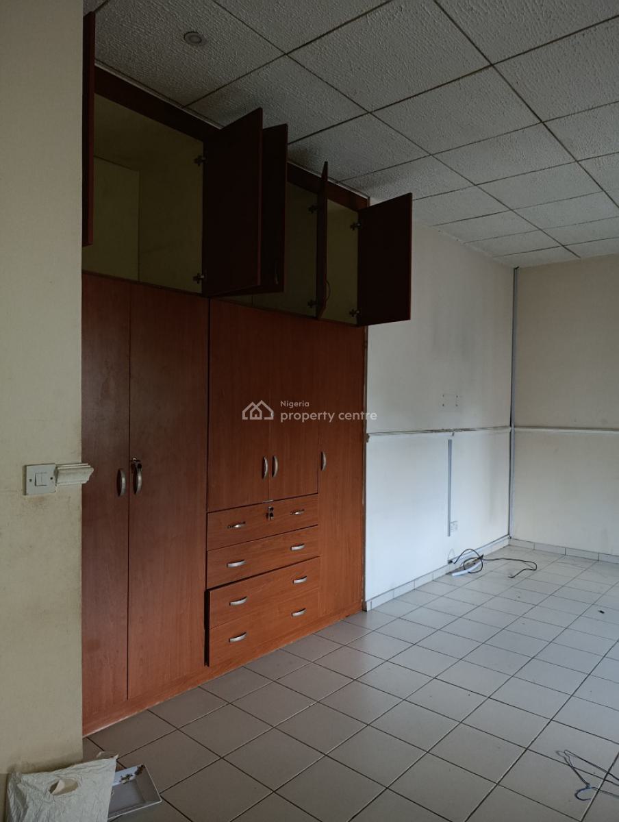 Very Nice 3 Bedroom Terrace for Office Use, Utako, Abuja, Terraced Duplex for Rent