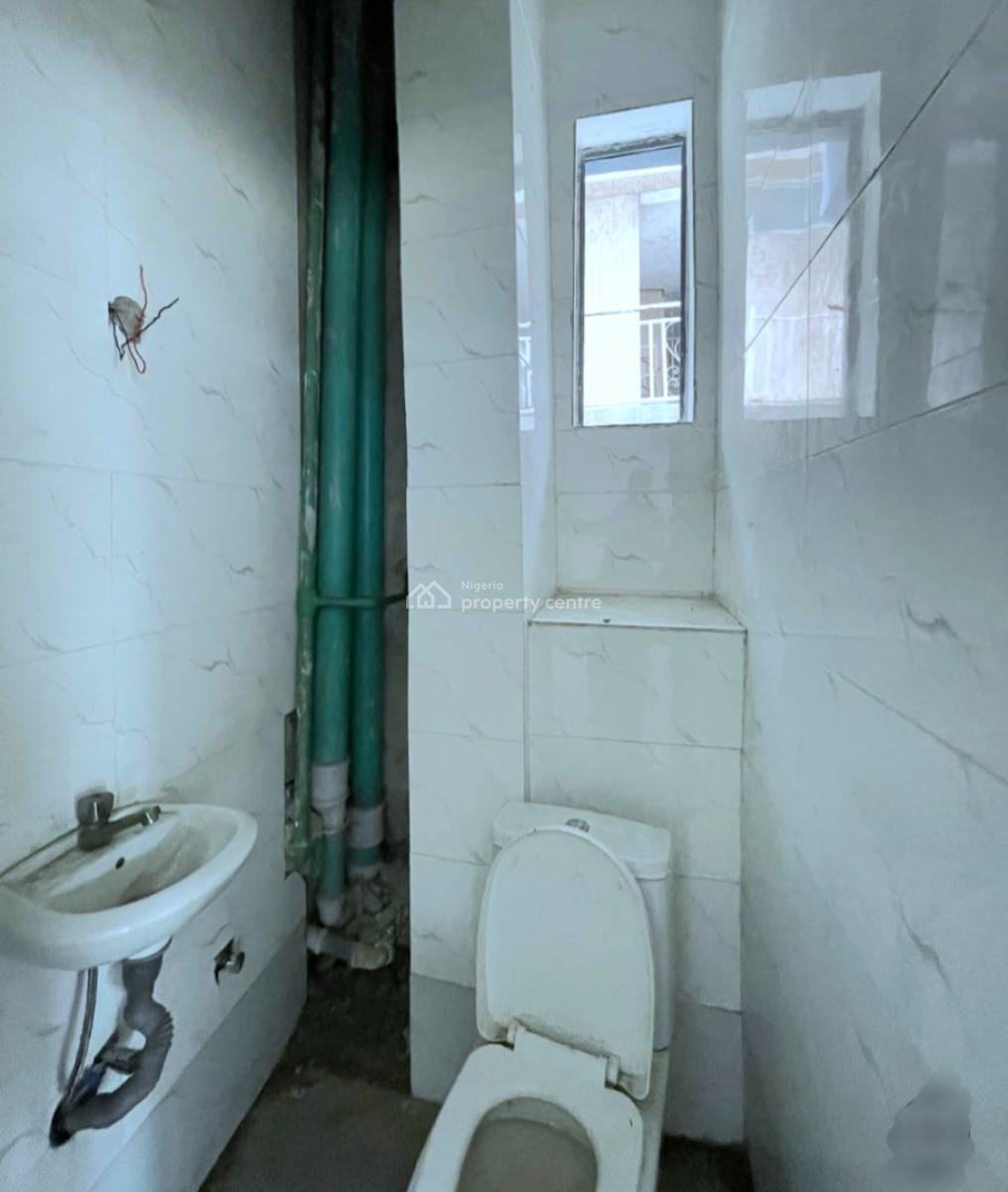 45sqm Shop Space (ground Floor), Lekki Phase 1, Lekki, Lagos, Shop for Rent