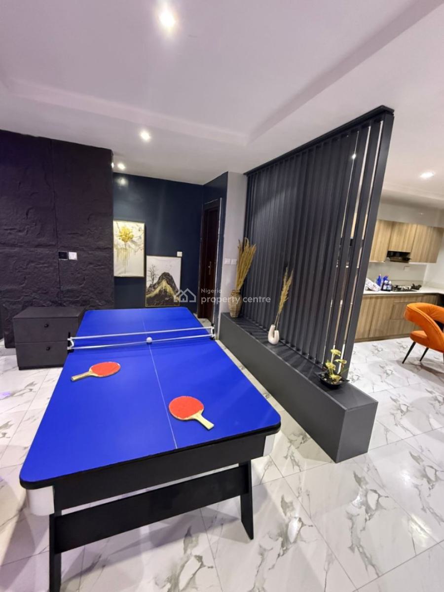Cozy 2 Bedroom Apartment with Snooker Board and Ps5, Osapa, Osapa, Lekki, Lagos, Flat / Apartment Short Let