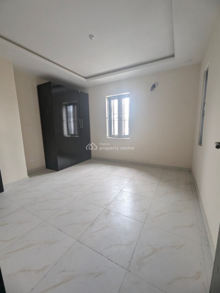 Spacious 4-bed+bq Corner Piece Terrace with Pool, Gym & Football Ptch, Lekki Conservation Rd, Lekki, Lagos, Terraced Duplex for Sale
