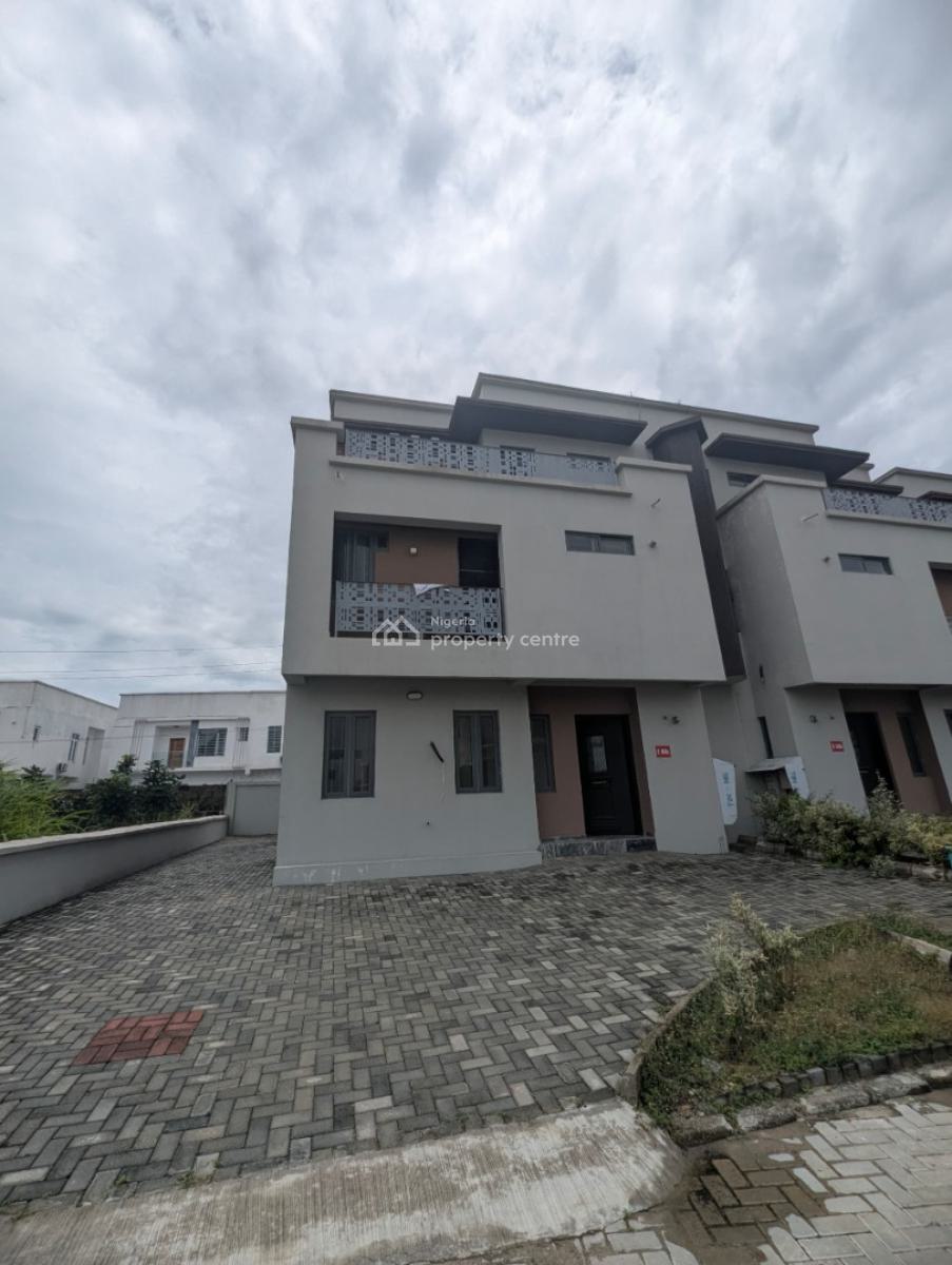 Spacious 4-bed+bq Corner Piece Terrace with Pool, Gym & Football Ptch, Lekki Conservation Rd, Lekki, Lagos, Terraced Duplex for Sale