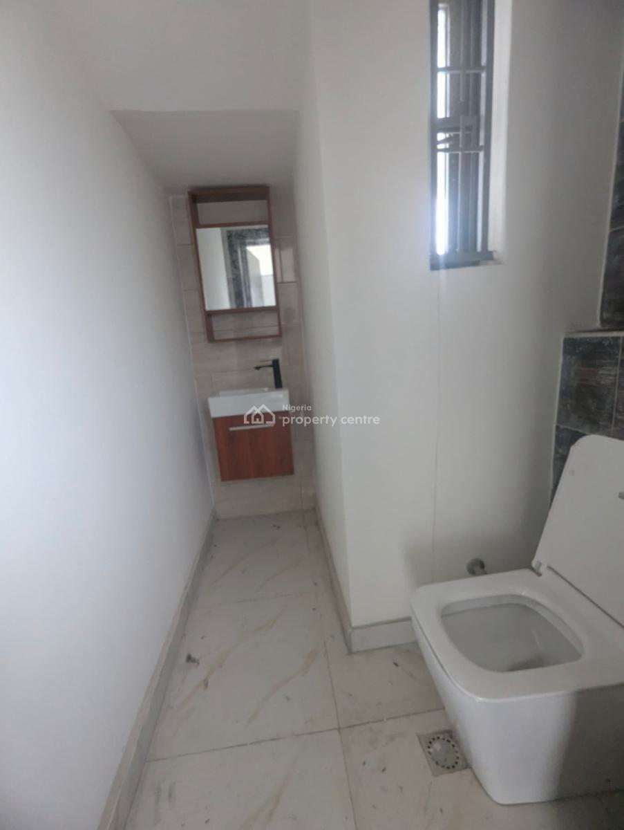 Spacious 4-bed+bq Corner Piece Terrace with Pool, Gym & Football Ptch, Lekki Conservation Rd, Lekki, Lagos, Terraced Duplex for Sale