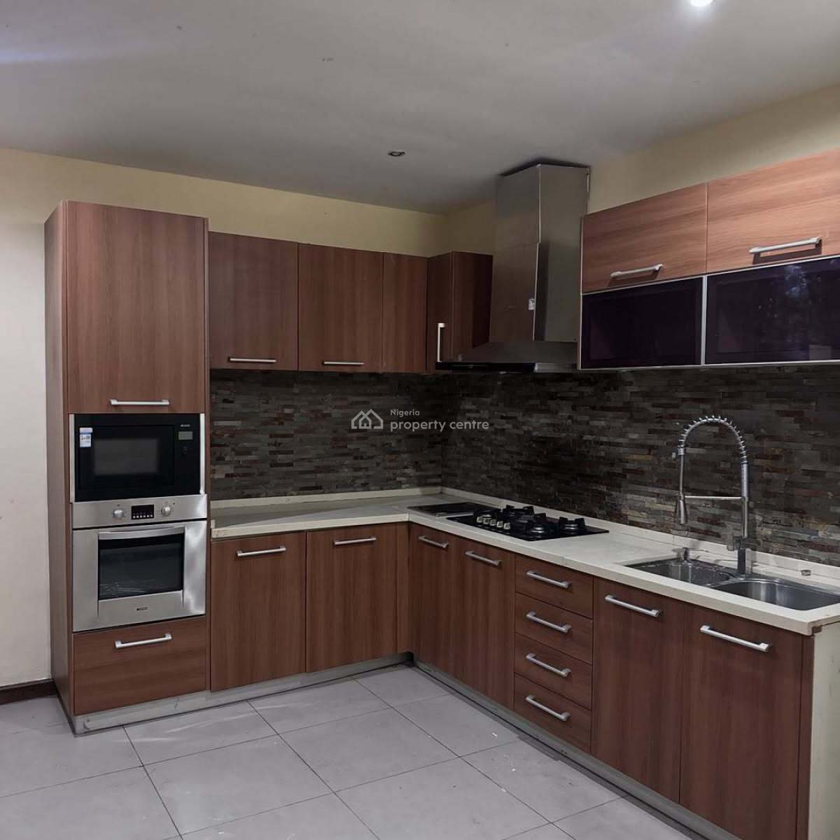 4-bedroom Apartment with Bq and Balcony, Old Ikoyi, Ikoyi, Lagos, Flat / Apartment for Rent