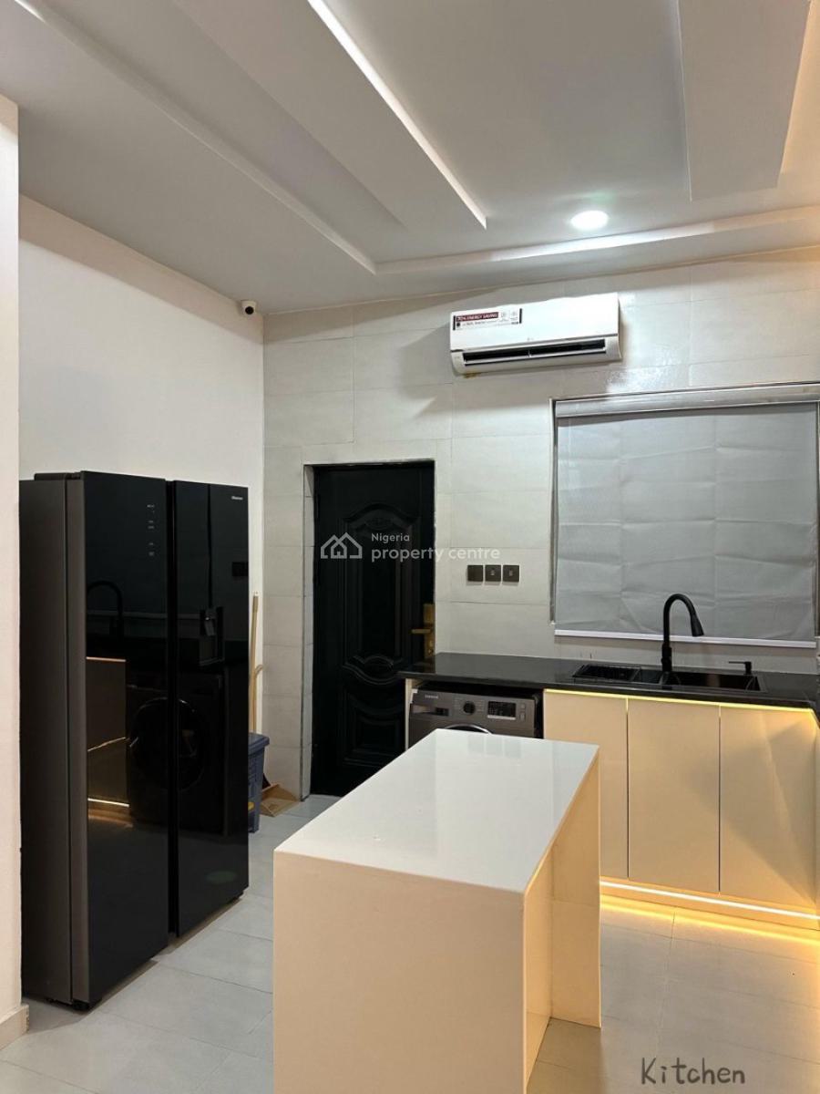 Luxury 4 Bedroom Terrace with Swimming Pool, Snooker Board and Ps5, Victoria Bay Estate, Ikate Elegushi, Lekki, Lagos, Flat / Apartment Short Let