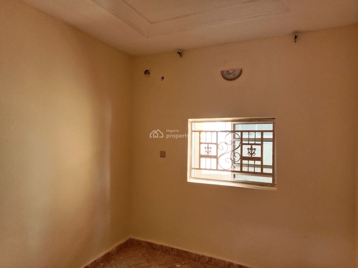 Room & Palour, Nzube Estate, Lokogoma District, Abuja, Detached Bungalow for Rent